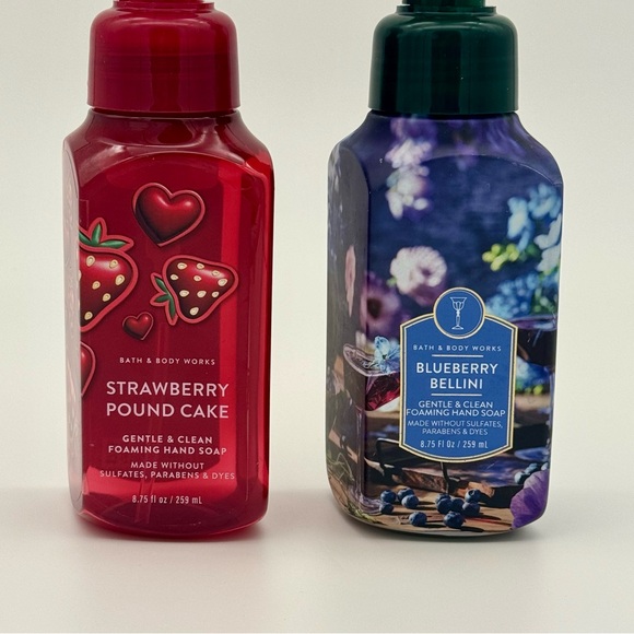 Bath & Body Works Strawberry Pound Cake & Blueberry Bellini Hand Soaps NWT - Picture 3 of 6